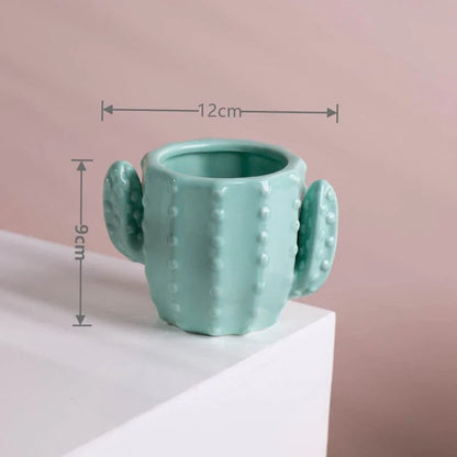 Vaso da fiori a forma di cactus