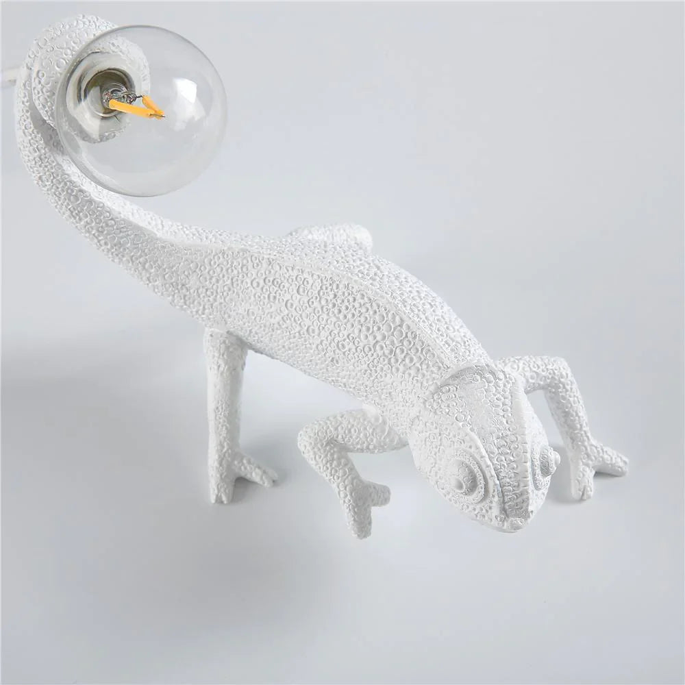 Chameleon Wall Lamp