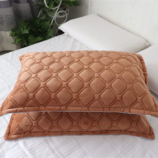 Chrisette 2 Pcs Crystal Velvet Pillowcase