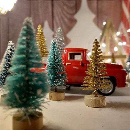 Christmas Pickup Truck