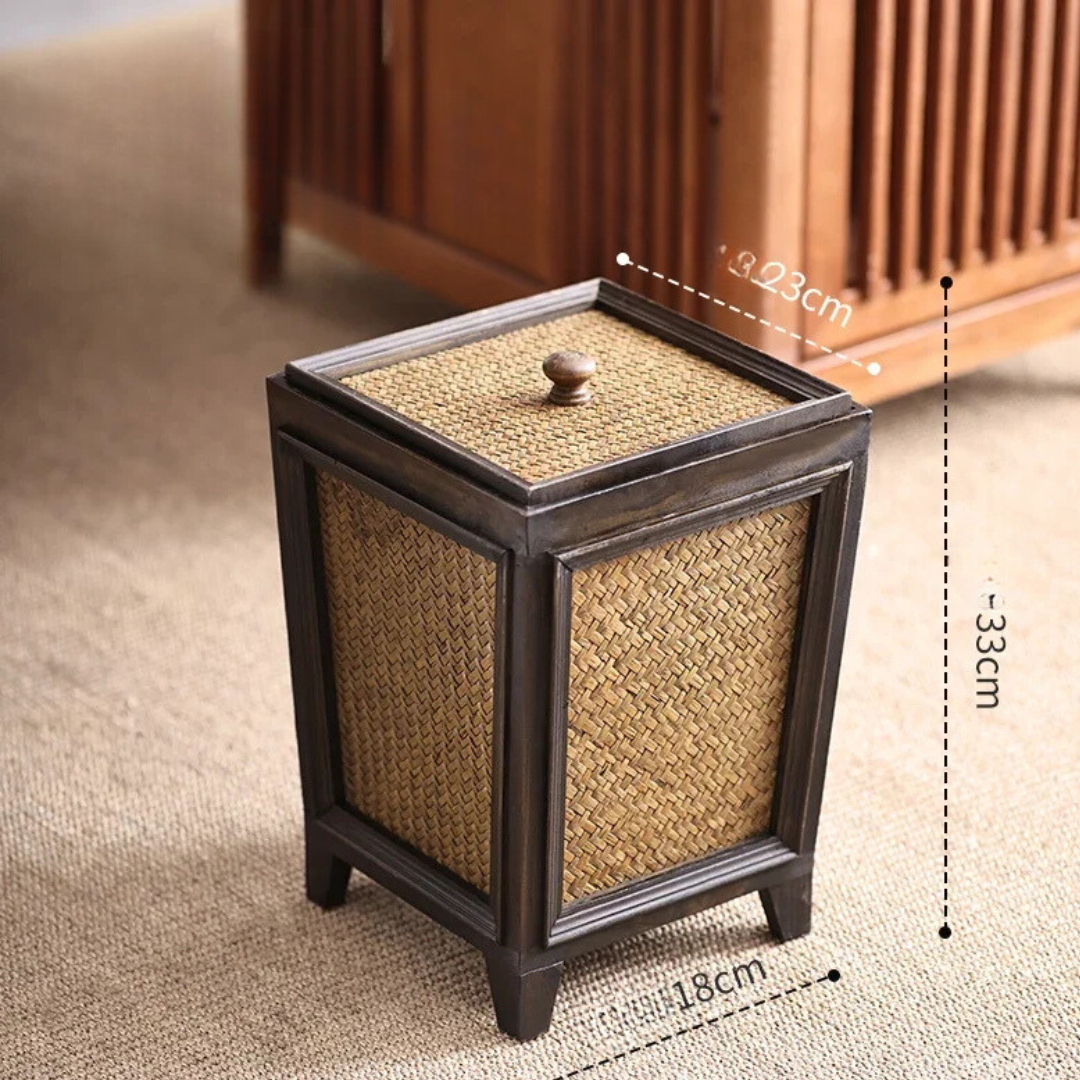 Corbeille à papier de style rétro