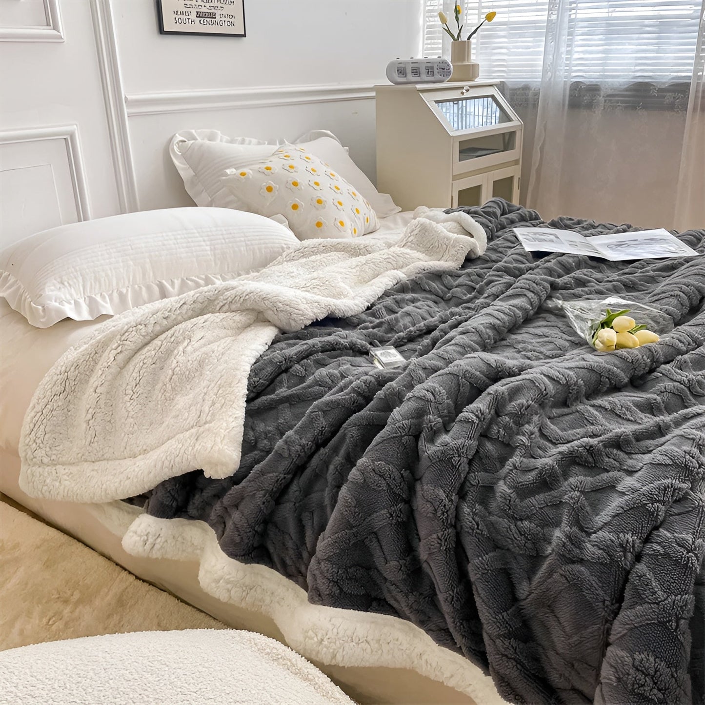 Cozy Cashmere Fleece Blanket