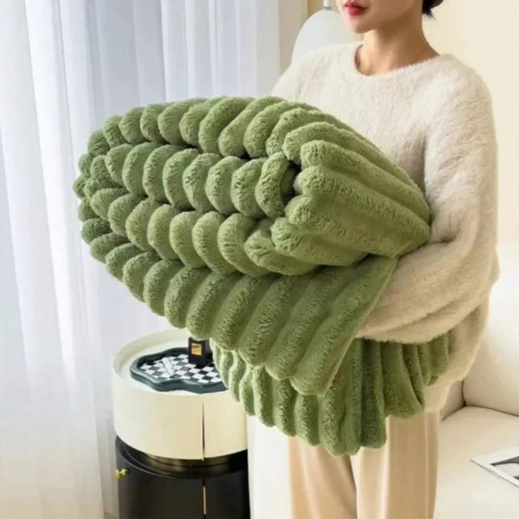 Cozy Faux Fur Throw