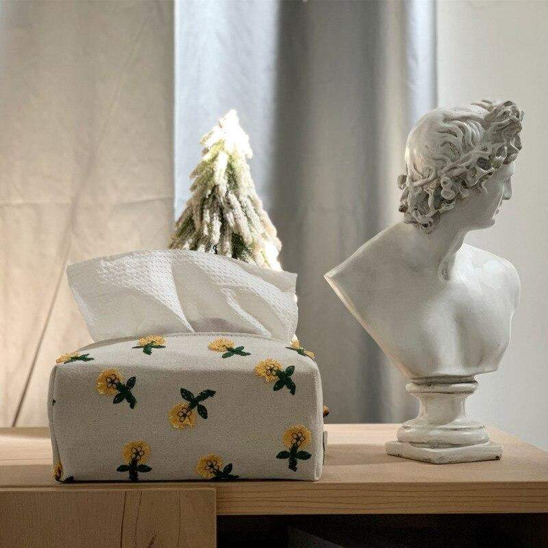 Daisy Cloth Tissue Box