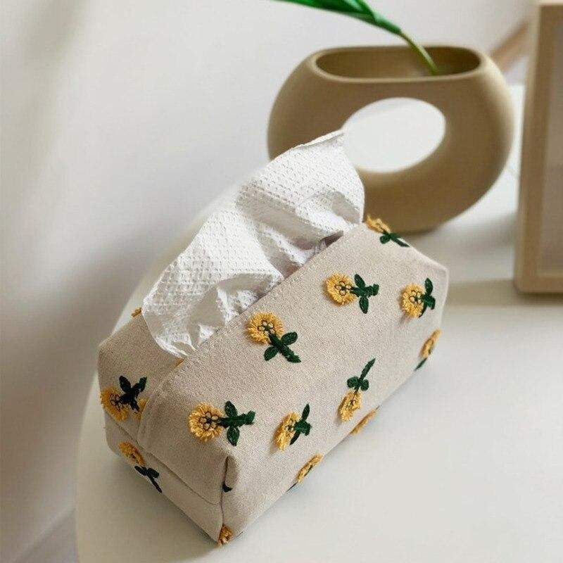 Daisy Cloth Tissue Box