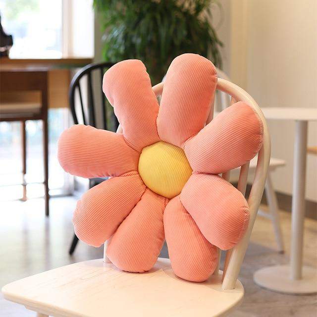 Daisy Plush Pillow