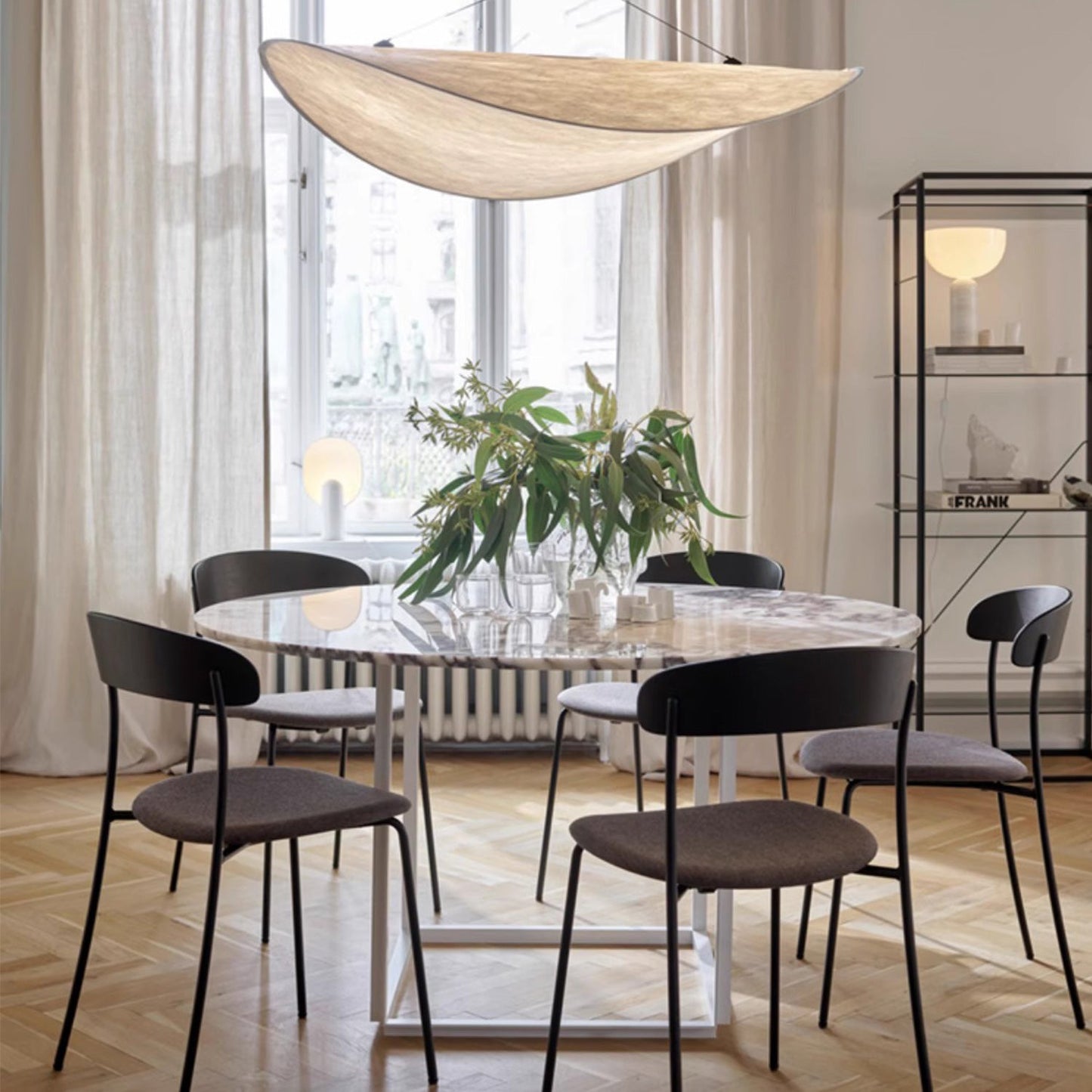 Elegante Seiden-Deckenleuchte