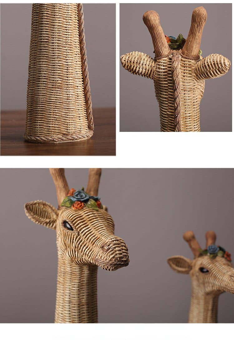 Giraffe Rattan Statue