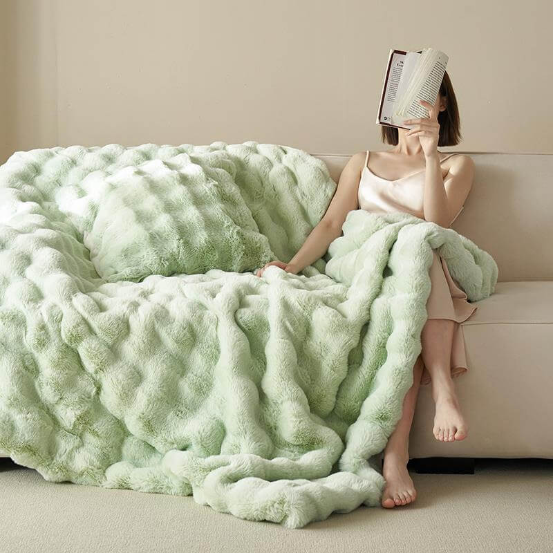 Faux Fur Throw Blanket