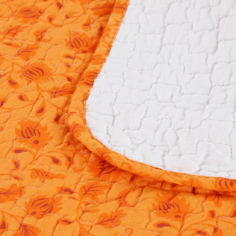 Orange Daisies Quilt Bedspread Set