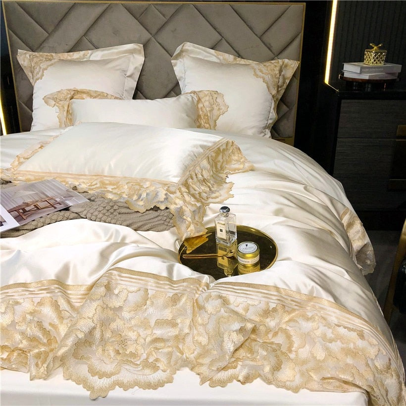 Joanna Scalloped Lace Edge Satin Egyptian Cotton Bedding Set