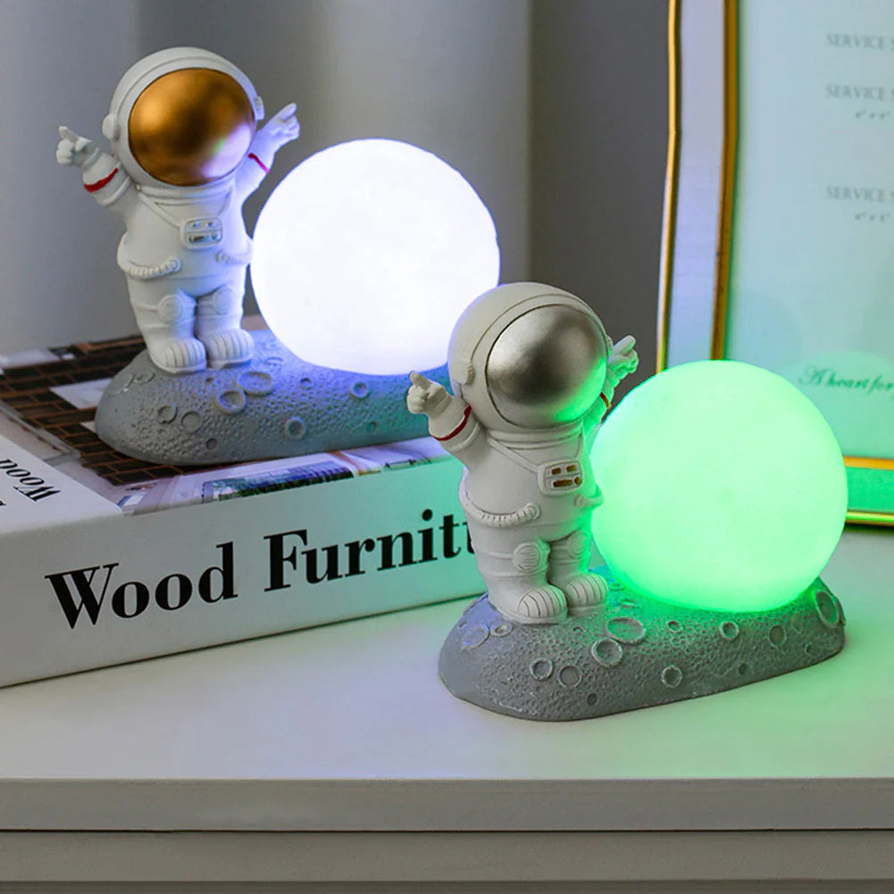 Astronaut Night Light