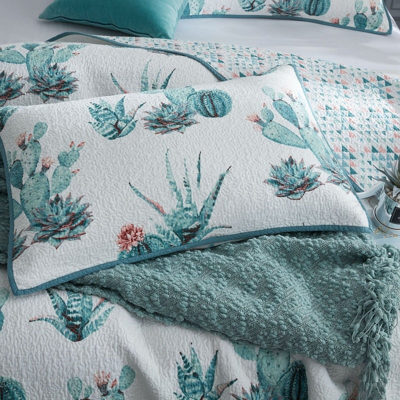 Cactus Design Quilt Set