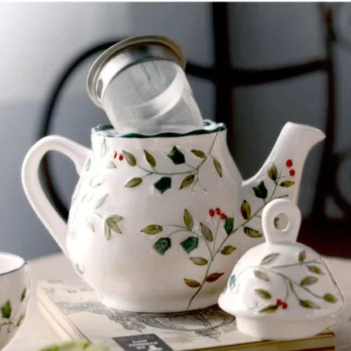 Winterberry Teapot Set