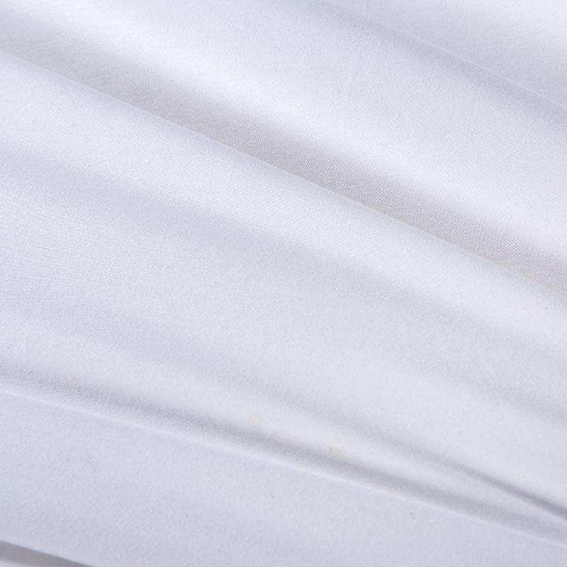 DeLuxxe White Embroidered Luxury Egyptian Cotton Bedding Set