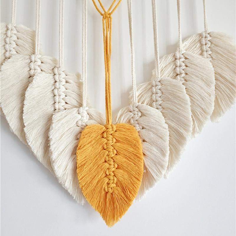 Hand-knitted Fringe Leaf Macrame