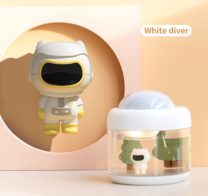 AuraPet 3-in-1 Humidifier & Projector Lamp