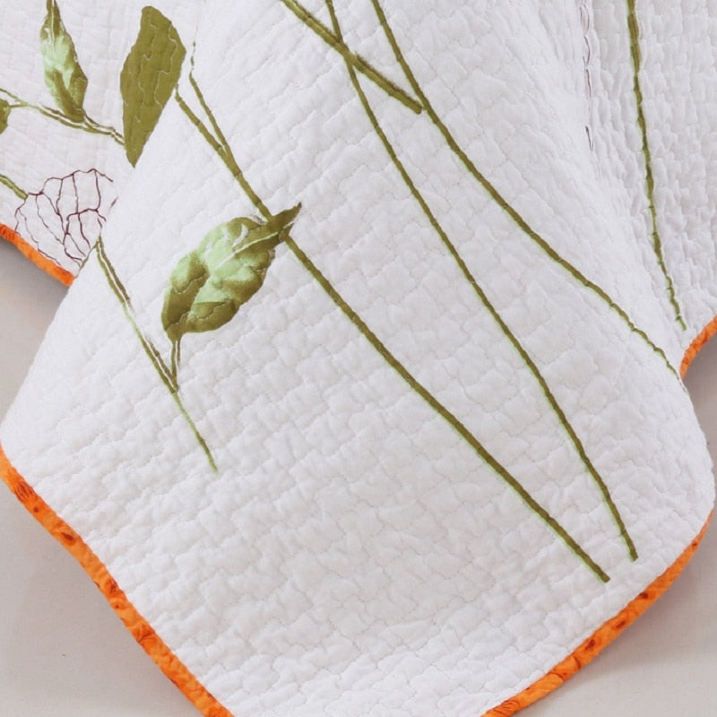 Orange Daisies Quilt Bedspread Set