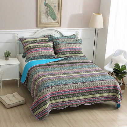 Reversible Striped Patchwork Quilt Set