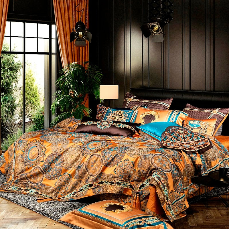 Omera Rounded Jacquard Egyptian Cotton Satin Bedding Set