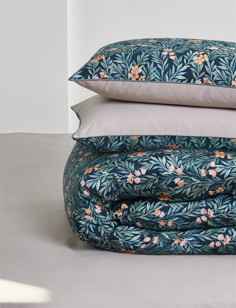 Ebba Floral Ultra Soft Egyptian Cotton Bedding Set