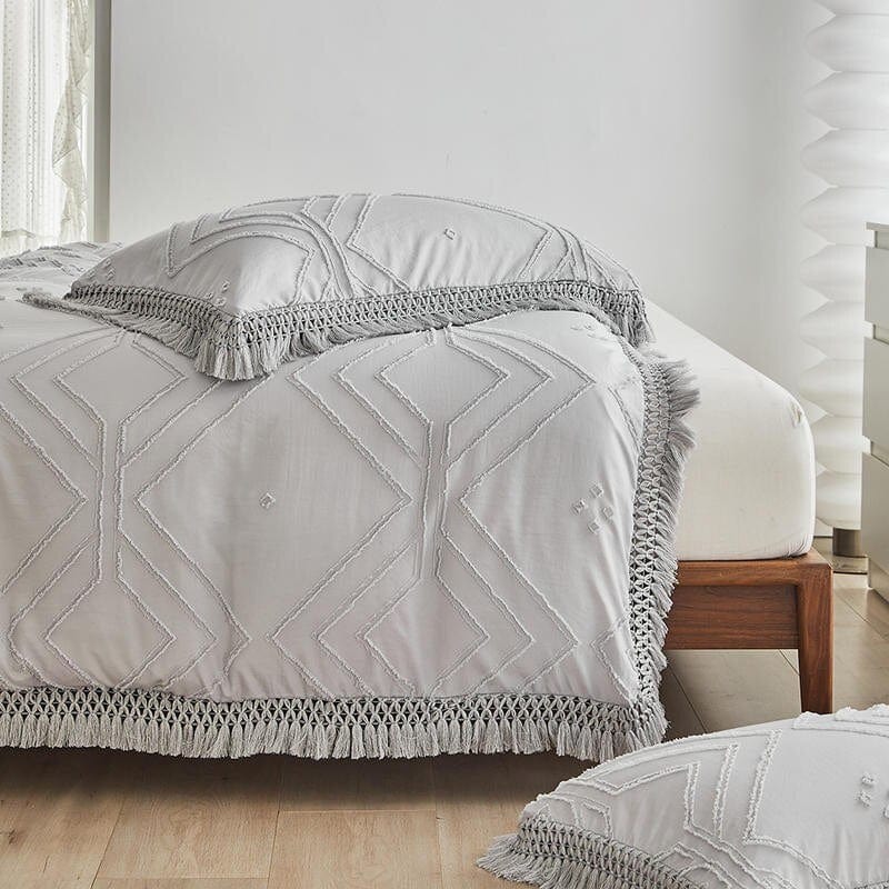 Juliette Tassel Bedding Set