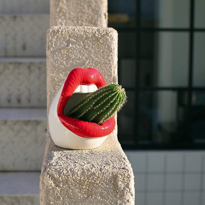 Lips Flower Pot