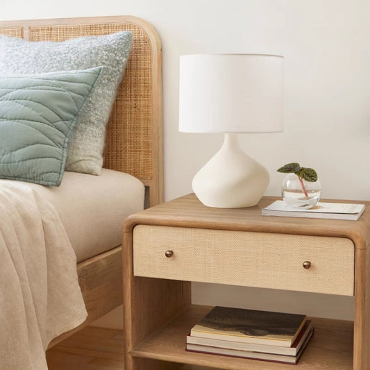 BAJE-2570  Modern Table Lamp