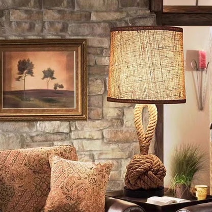 BAJE-2584  Retro Table Lamp