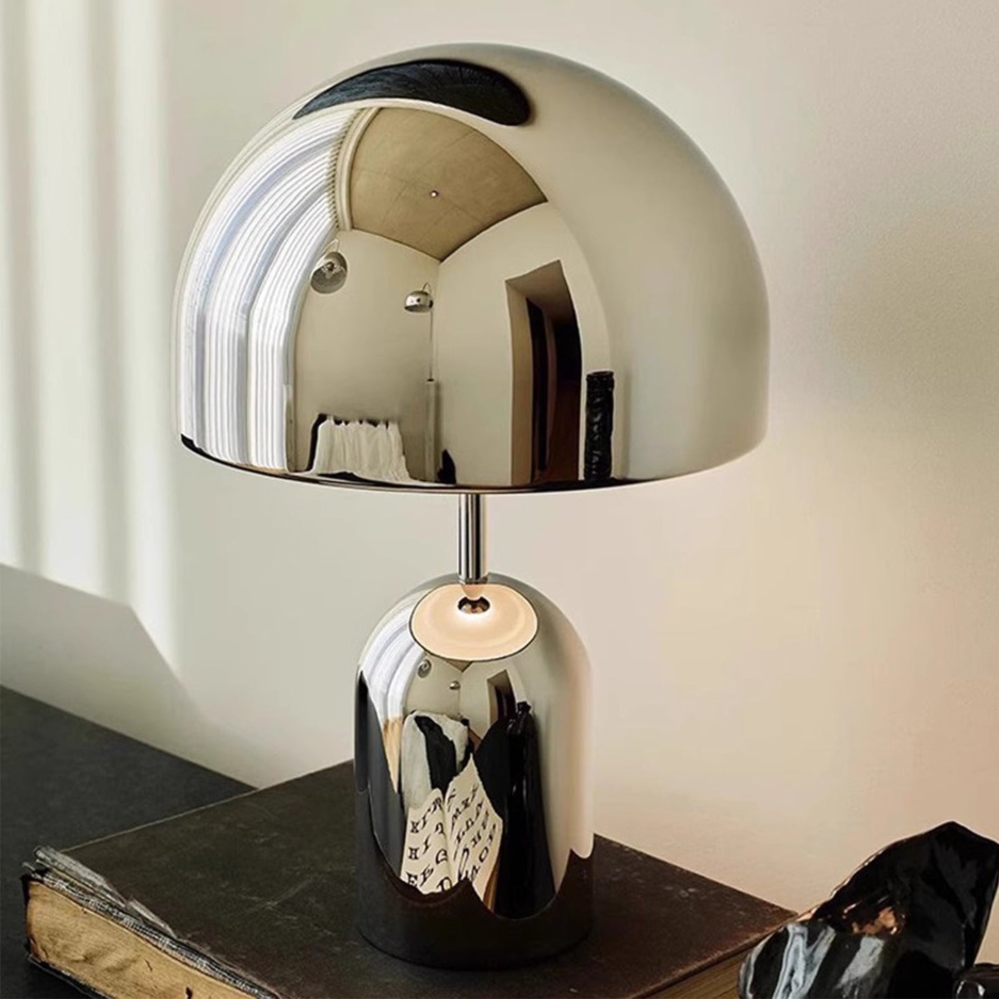 BAJE-2603 Moderne Tischleuchte