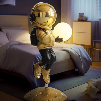 BAJE-2666  Modern Astronaut Standing Lamp