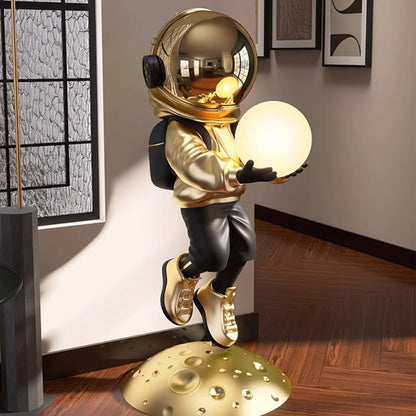 BAJE-2666  Modern Astronaut Standing Lamp