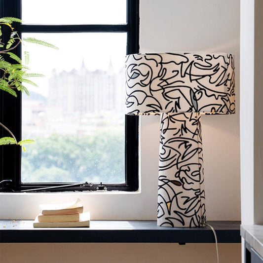 BAJE-3457  Parisian Table Lamp