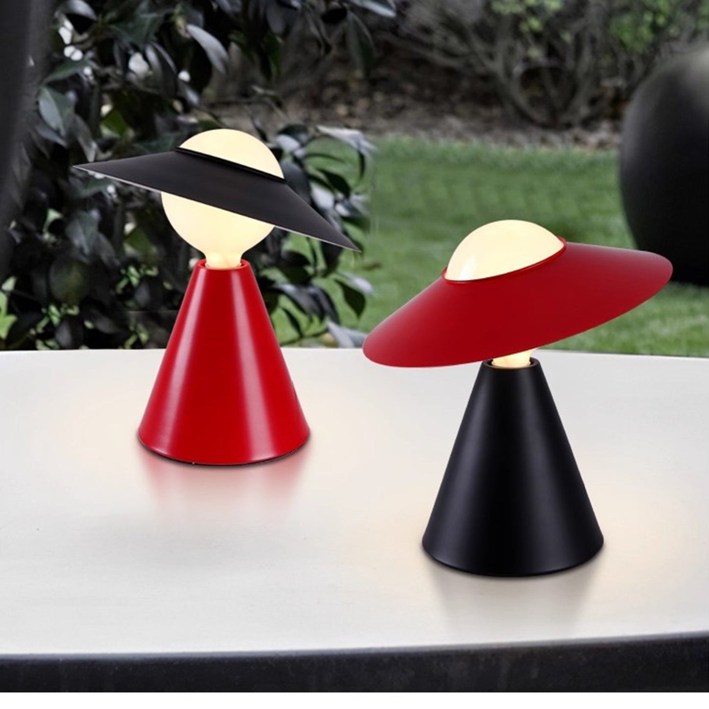 BAJE-3876  Modern Table Lamp