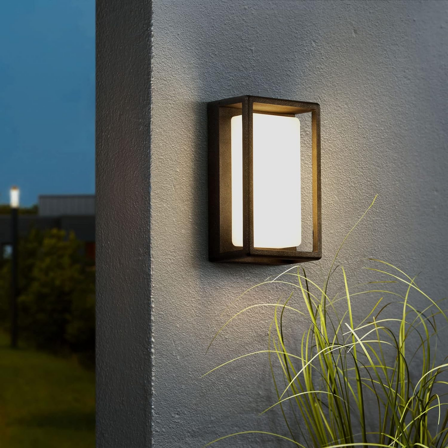Beacon Modern Landscape Wall Light