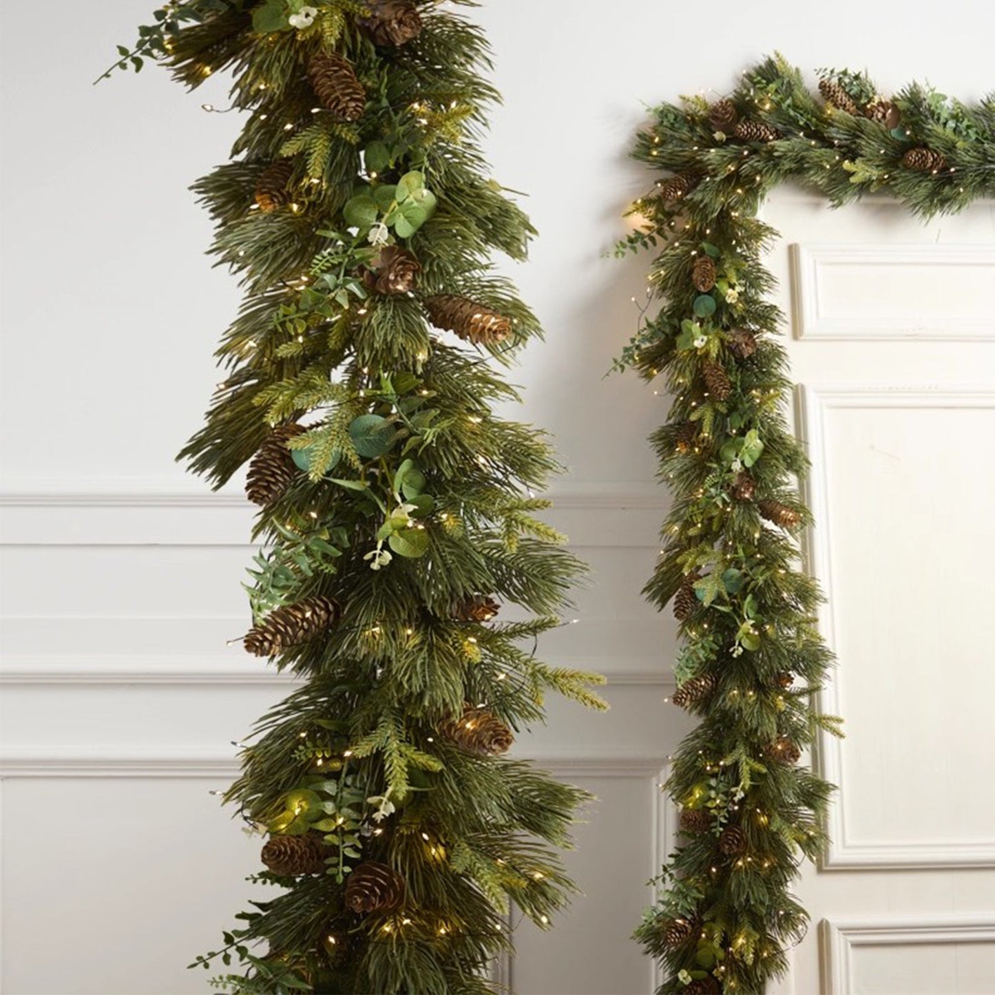 Frosted Berry & Pinecone Set