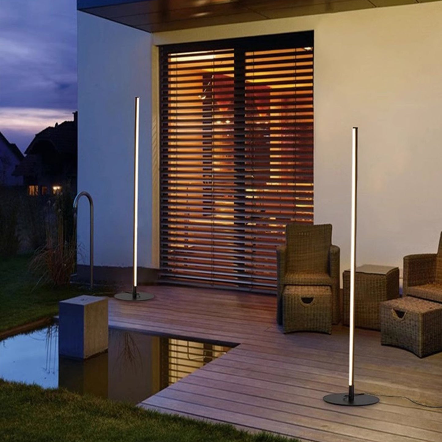 Z1 Modern Outdoor Floor Lamp