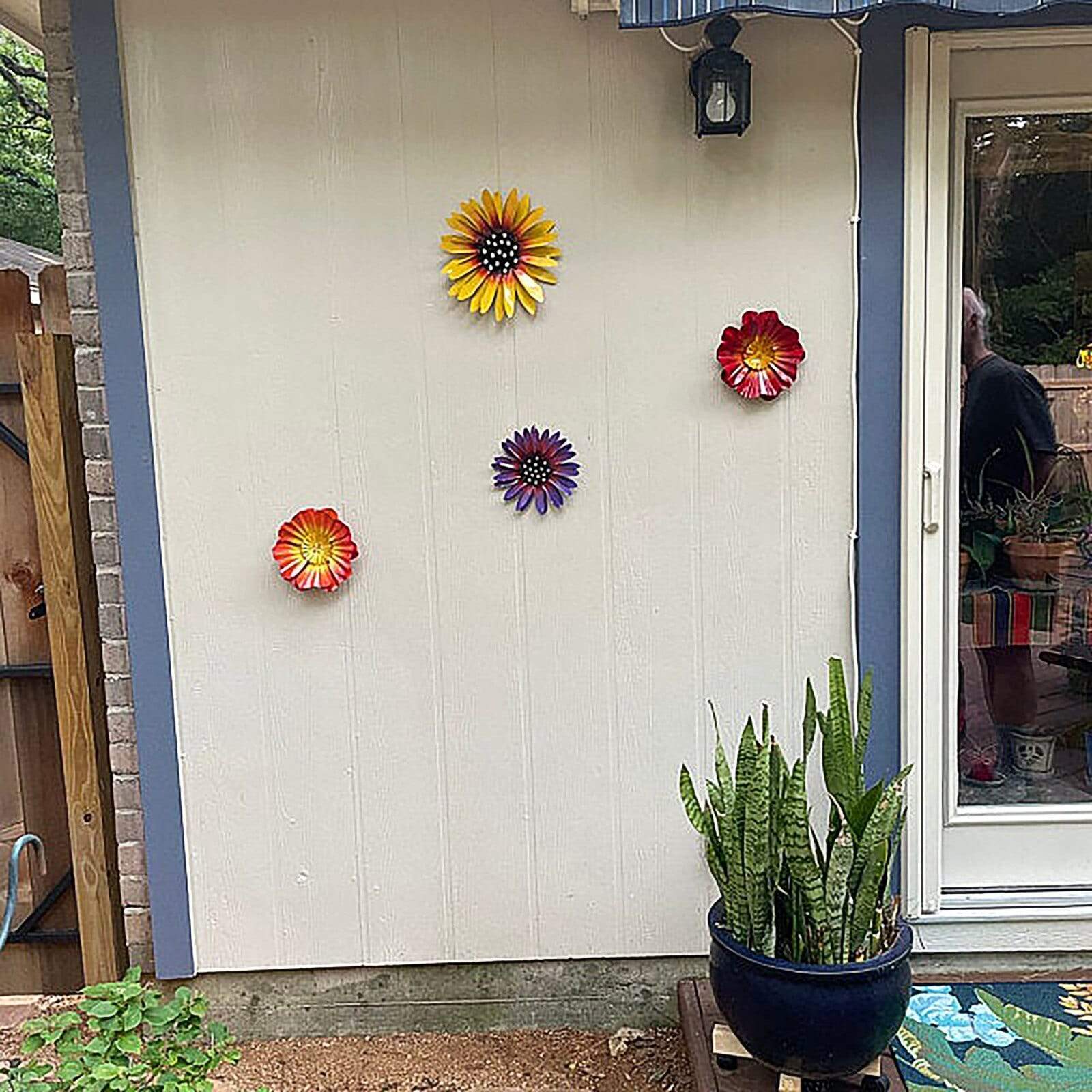 Metal Sunflowers Fence Decor