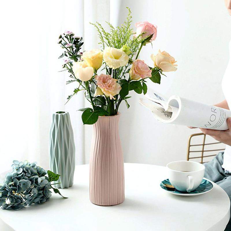 Modern Style Flower Vases