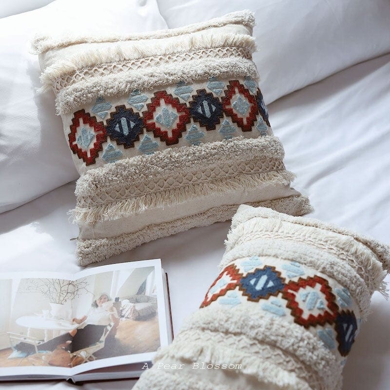 Morocco Tufting Ivory Cushion Cover