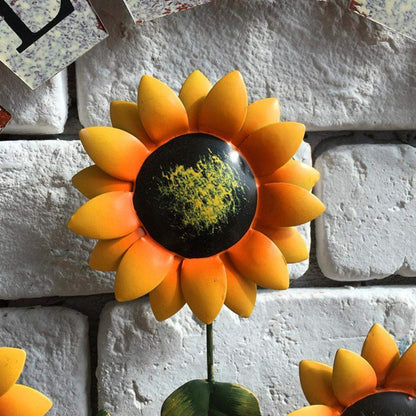 Pastoral Metal Sunflower Garden Accent