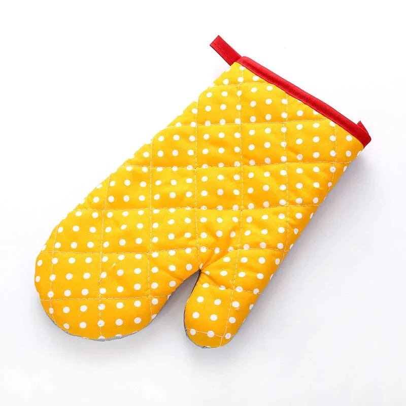 Polka Dot Oven Gloves