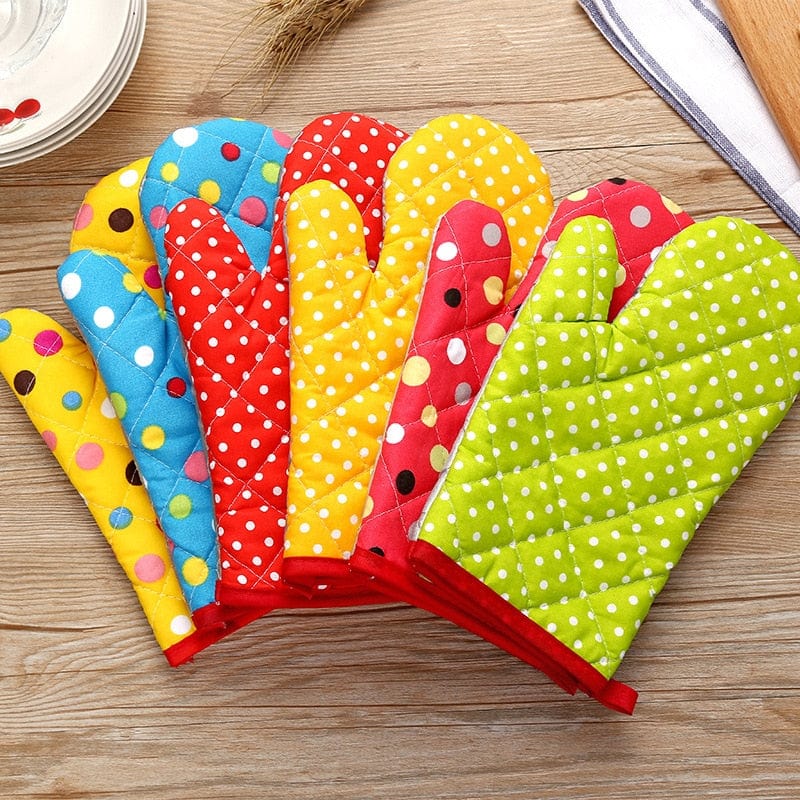 Polka Dot Oven Gloves