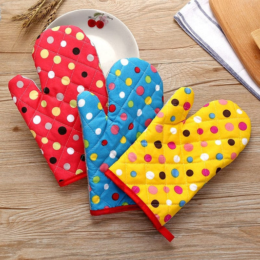 Polka Dot Oven Gloves