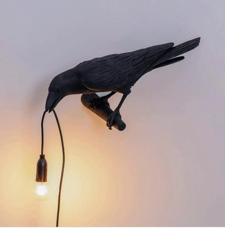 Raven Wall Lamp