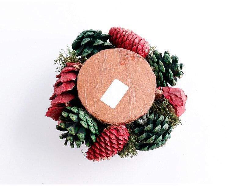 Red Berries & Pine Cones Christmas Candle-Holder