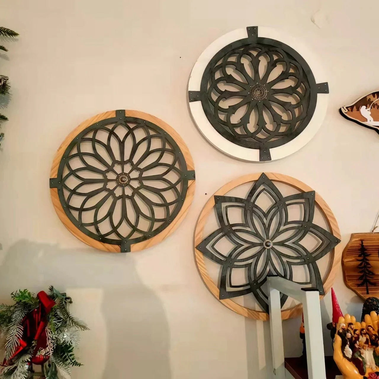 Rustic Heritage Round Wall Art