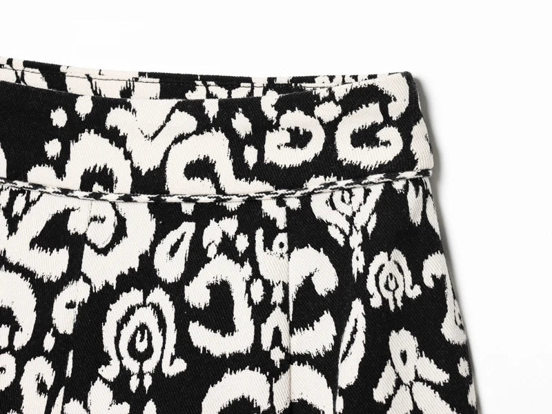 Monochique Ruffle Skort Shorts