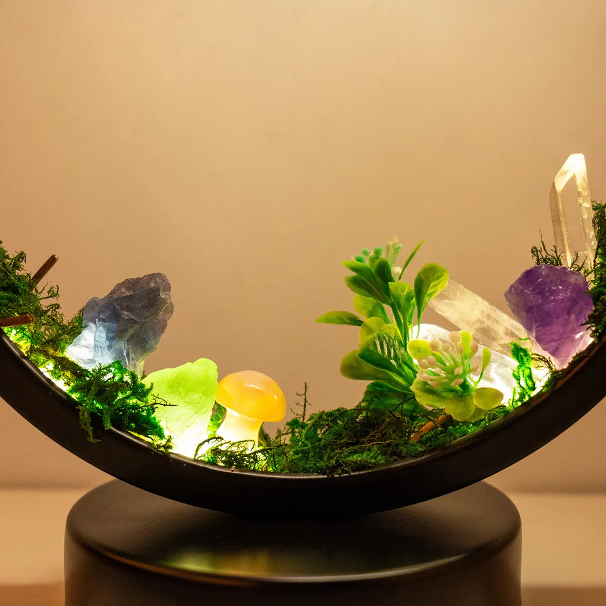 Natural Quartz Forest Lamp