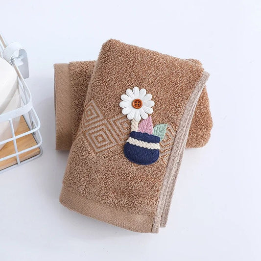 Embroidered Flower Towel Set